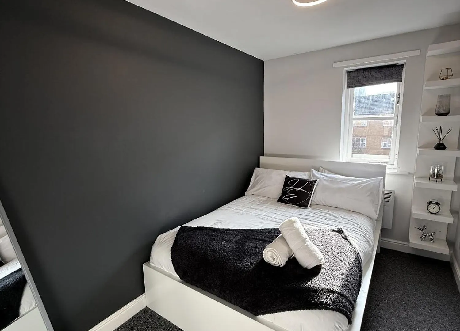 2 Bed Apartment In Greenwich, Free Parking, Dlr London